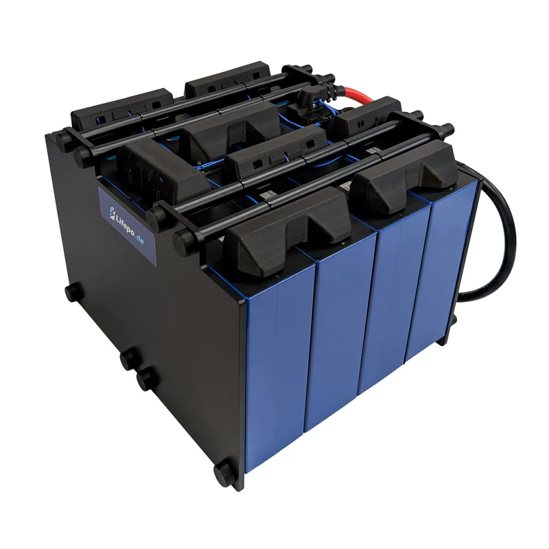 24V 8.5kWh/333Ah zweireihig - Premium Lifepo4 Batterie - langlebig, sicher, hergestellt in Deutschland (0%MwSt)