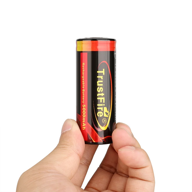 2 pcs 26650 Wiederaufladbarer 3,7V 5000MAh Lithium Ionen Akku mit Geschützter Platine für LED-Taschenlampen