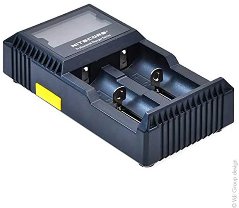 NITECORE D2EU Universalladegerät für Li-Ion, Ni-MH, Ni-CD und LiFePO4 Akkus, LCD Display
