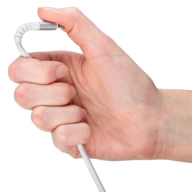 Goobay USB-C Supersoftes Textilkabel mit Metallsteckern, USB-C auf USB-C, 60 W, weiß