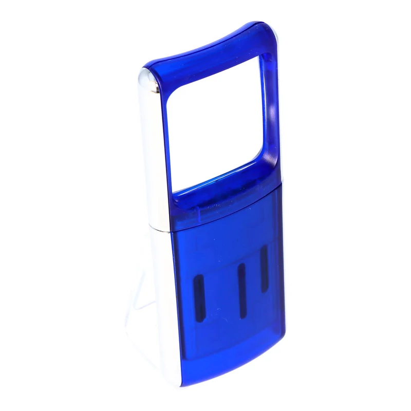 AccuCell Lupe mit LED-Beleuchtung und 3fach Vergrösserung Farbe Blau, inklusive 2 CR1130 Lithium Batterien