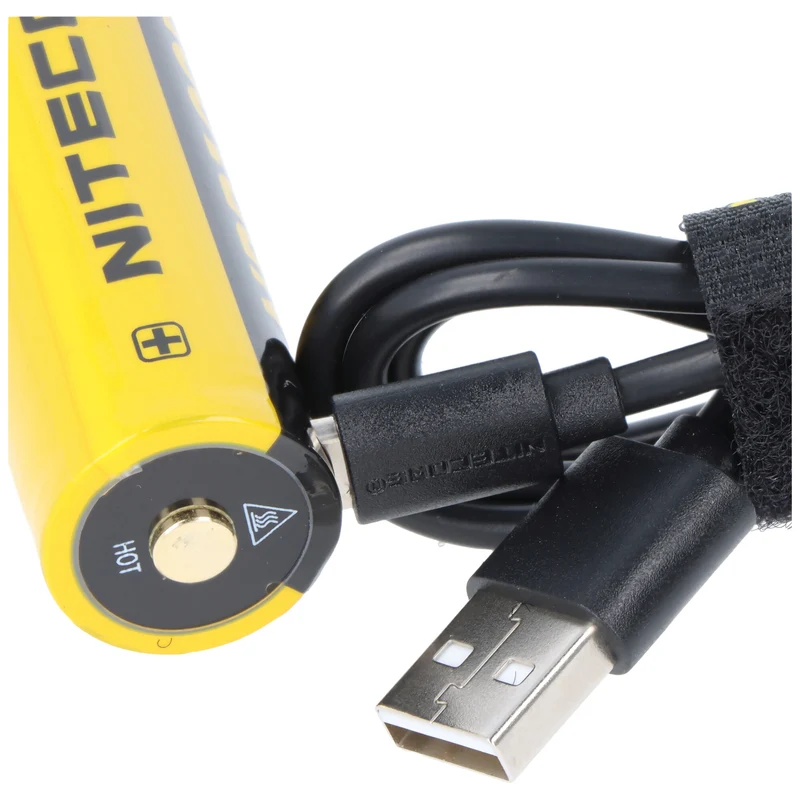 Nitecore MH40 PRO LED-Taschenlampe mit enormer Reichweite bis zu 1300 Meter, UHi LED, 3500 Lumen, inkl. Akkupack und taktisches Zubehör