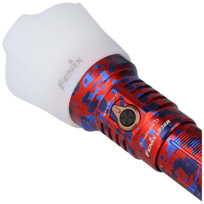 Fenix LD36R LED Taschenlampe mit weiß, rot, orange, pink,blau, lila und grünem Licht Flame Camo
