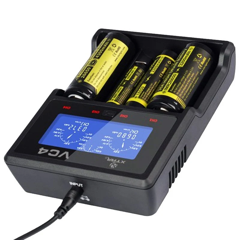 3x Panasonic 18650 Li-Ion Akku und 4fach Li-Ion Schnell-Ladegerät