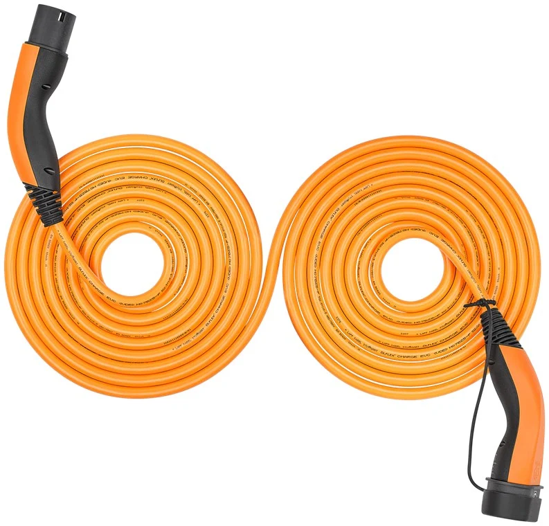 LAPP MOBILITY Selbstaufrollendes Ladekabel Typ 2, bis zu 22 kW, 7 m, schwarz - (5555934054) 32 A, 3-phasig, zum Laden von Hybrid- und Elektroautos mit Typ-2-Anschluss