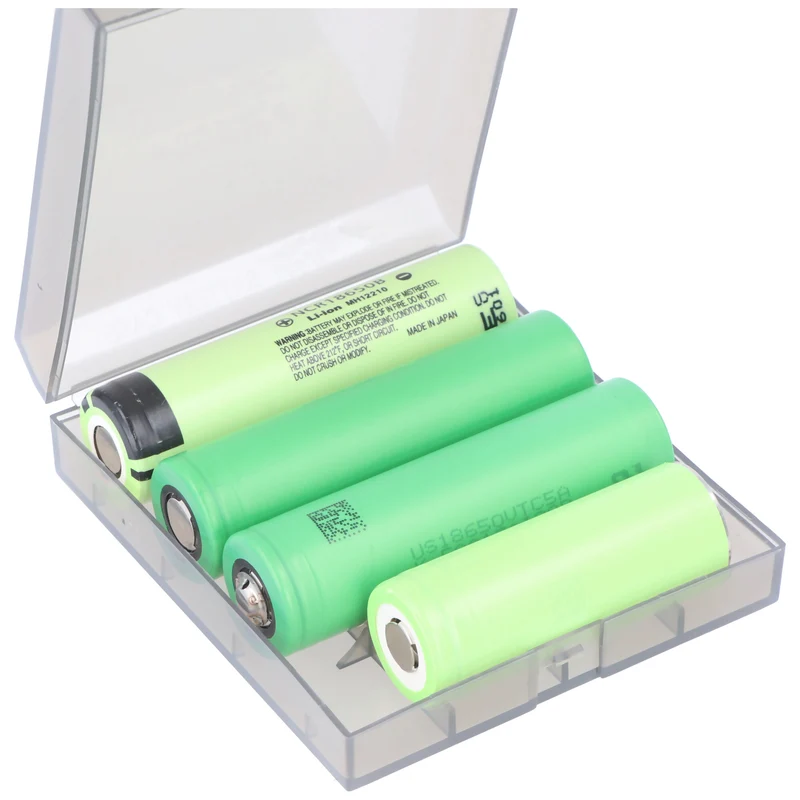 Efest H4 Aufbewahrungsbox für 4x 18650 Akkus bis max. Länge von 67mm, aus Kunststoff
