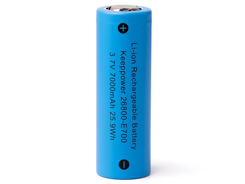 Keeppower 26800-E700 mit 7000 mAh¹, 3,6V-3,7V Li-ionen Akku 12A Entladestrom (konstant)