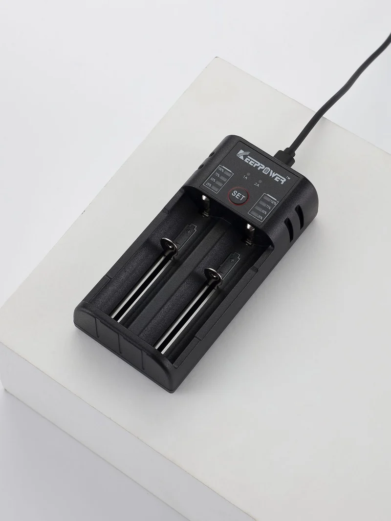 KeepPower K2 Ladegerät für Li-Ion und Ni-MH Akkus USB-C