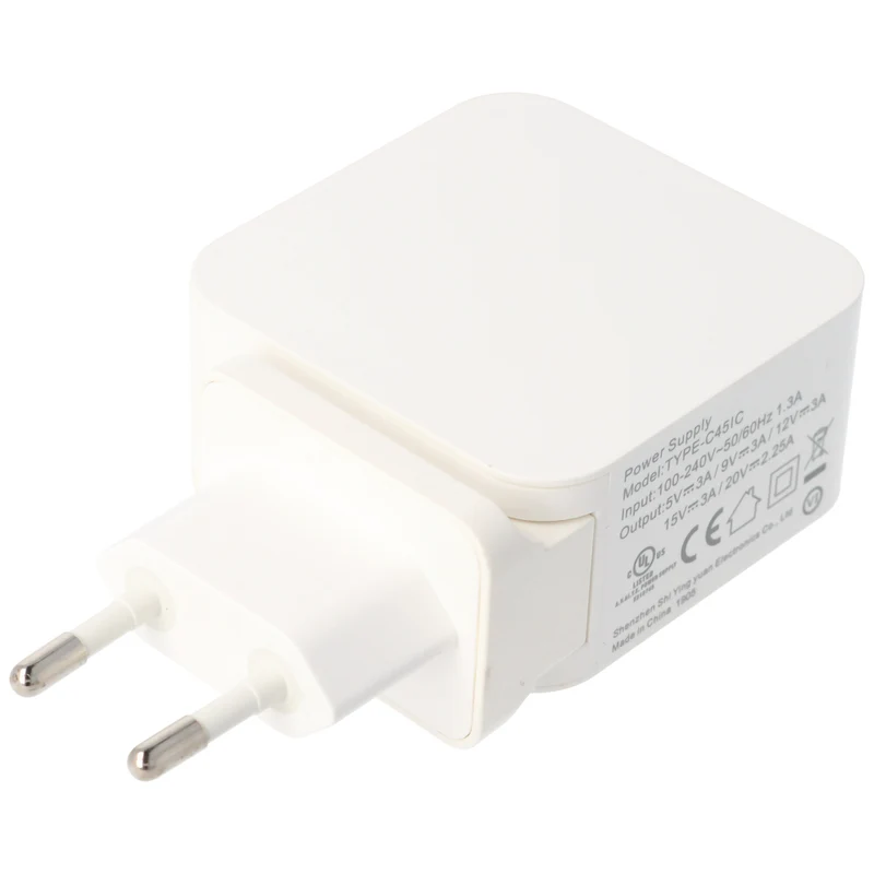 Xtar Type-C USB PD Netzteil mit USB-C Ausgang Buchse lädt QC2.0, QC3.0 und PD