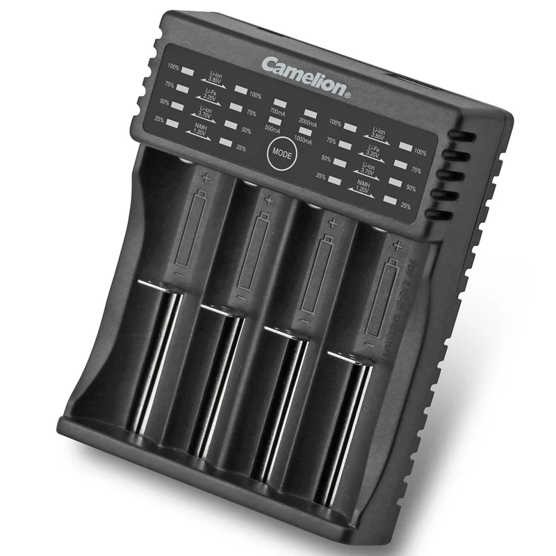 Camelion Universal-Ladegerät lädt Akku Ni-MH 1,2V, Li-Fe 3,2V, Li-Ion 3,7 bis 3,85V Akkus