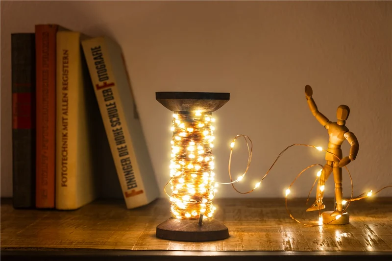 Goobay LED-Lichterkette "Garnspule", groß - mit USB-Kabel 3 m, Lichterkette 15 m mit 150 Micro-LEDs in Warmweiß (2700 K) und Schalter (Ein/Aus)