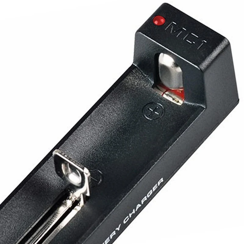 Xtar 1-Schacht USB-Schnellladegerät mit bis zu 1Ah Ladestrom