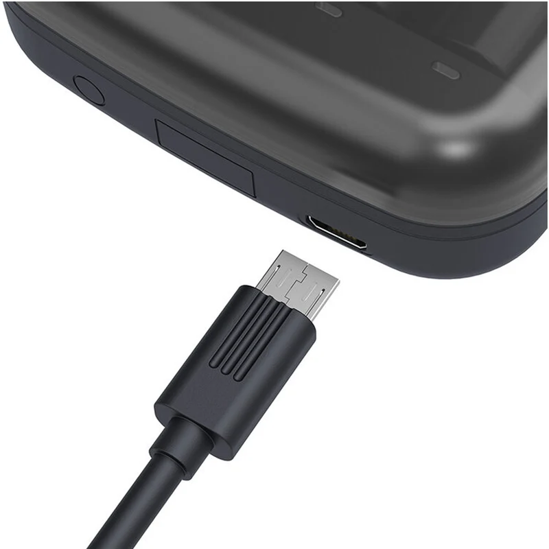 Xtar ET4S Schnell-Ladegerät für Li-Ion 1.5V Akku und 1,5V NiMH 1,2V Akkus AA AAA, mit Micro-USB Ladekabel