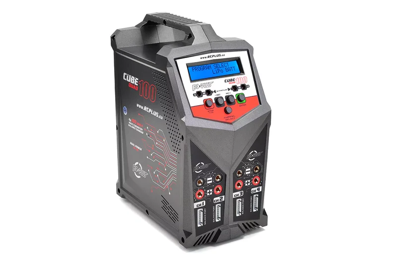RC Plus – Cube 100 Quad-Ladegerät – AC-DC – 4 x 100 W – 4 x 6S Lixx – 15 Nixx – 20 V PB