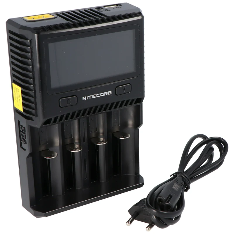 Nitecore SC4 Schnell-Ladegerät passend für fast alle Li-Ion, NiMH und LiFEPO4 Akku