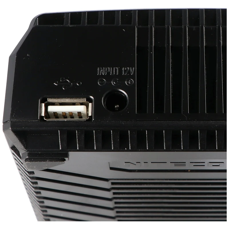 Nitecore SC4 Schnell-Ladegerät passend für fast alle Li-Ion, NiMH und LiFEPO4 Akku