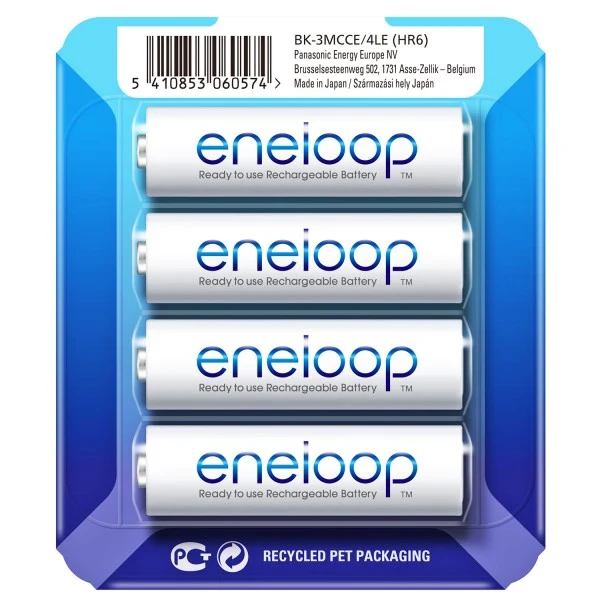 Panasonic eneloop Mignon AA NiMH Akkus in der neuen storage case und der AccuCell Box blue