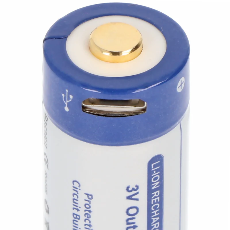 Keeppower RCR123A 3.0 Volt 880mAh 1,5A Lithium Ionen Akku 16340 micro USB