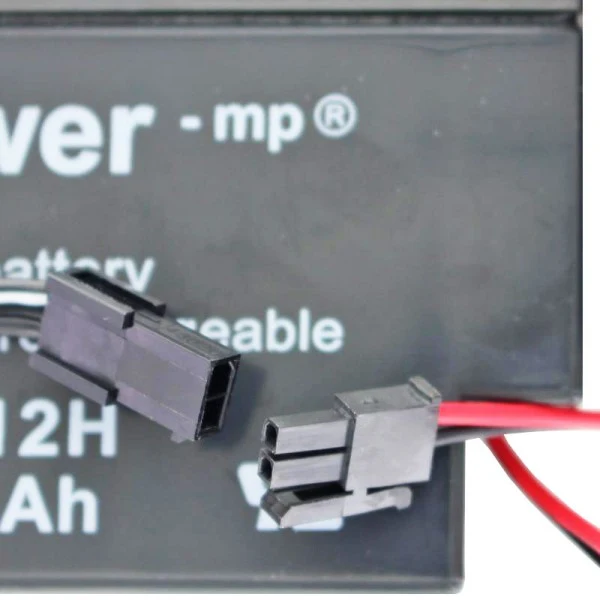Ansmann Automatik- Ladegerät für 2-24 Volt Bleiakkus mit Molex-Stecker
