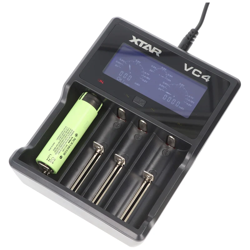Xtar VC4 18650 Li-Ion Akku und 4fach Li-Ion Schnell-Ladegerät