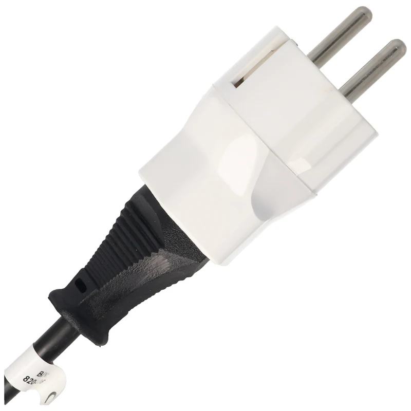 AccuCell Schweiz-Adapter weiss von schweizer Stecker auf Schukokupplung 230 Volt mit Erdleiter und 10A
