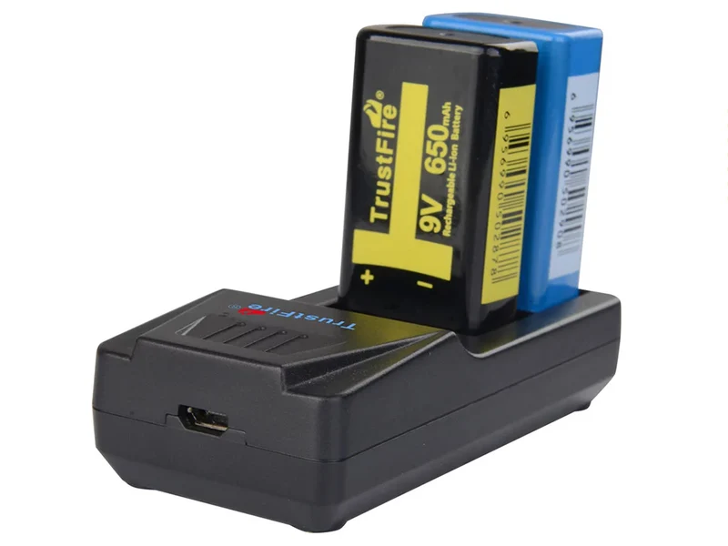 Trustfire BC01 9V Block 6F22 Li-Ion, Ni-MH, Akku-Ladegerät