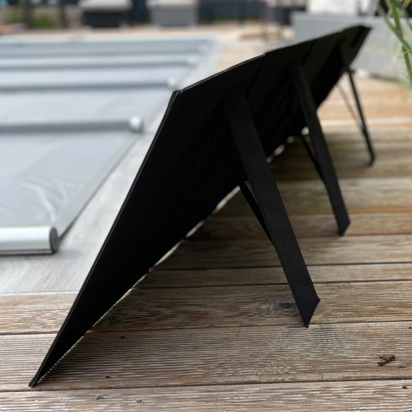 AccuCell Solarpanel 100W faltbar max. 18 Volt, das faltbare Solar-Panel mit dem Ladestrom max. 5,5A Ausgang