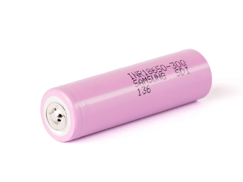 Samsung INR18650-30Q - 3,6V - 3,7V, 3000mAh (15A) Button Top
